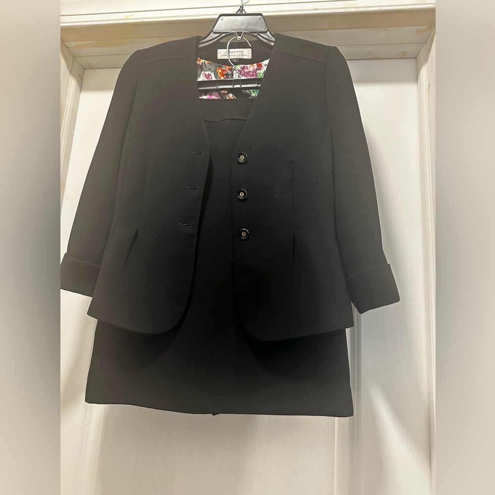 Tahari Black Women's Jacket & Skirt Set